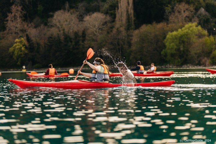 a small boat in a body of water